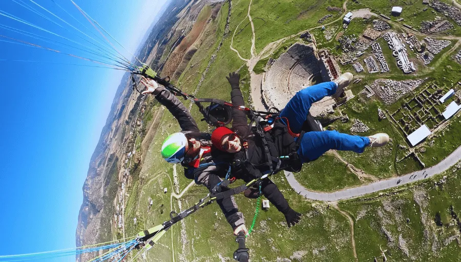 Paragliding Pamukkale photo 1
